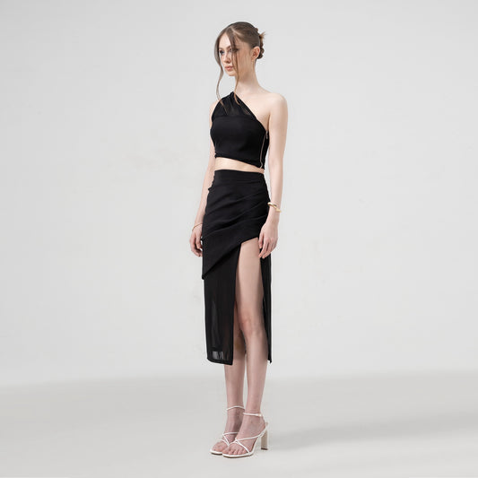 Solo Muse Off-shoulder Top with High-waisted Slit Skirt - Look 2